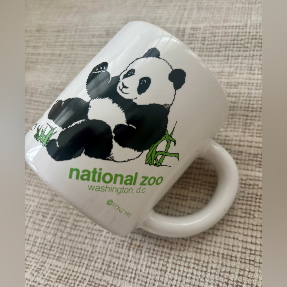 Vintage 1982 Washington, DC FONZ National Zoo Pandas Coffee Cup Tea Mug 3.25"